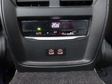 BMW Seria 4 G22-23-26 Coupe 2.0 430i 245KM 2022 BMW 4 430i xDrive, Salon Polska, Serwis ASO, 4X4, zdjęcie 17