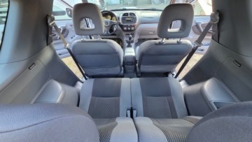 Toyota RAV4 II 2.0 i 16V 150KM 2000 TOYOTA RAV4 II 2.0 VVT-i 150KM PRZEBIEG 135T.KM!SPECIAL 4x4 KLIMA-Z NIEMIEC, zdjęcie 30