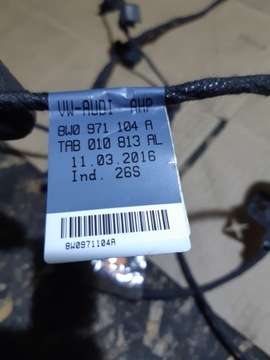 AUDI A4 B9 SVAZEK NÁRAZNÍKU PDC ZADNÍ 8W0971104A