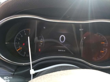 Jeep Grand Cherokee IV 2021 Jeep Grand Cherokee Laredo 2021 3.6l 3.6 Benzyna 293KM, zdjęcie 9