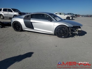 Audi R8 I Coupe 5.2 V10 FSI 525KM 2012 Audi R8 Coupe _Quattro_V10_5.2 L_525 km_2012r 5.2 Benzyna 525KM, zdjęcie 1