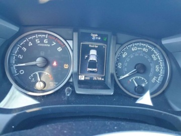 Toyota Tacoma II 2023 Toyota Tacoma Double Cab 2023 3.5 Benzyna 278KM, zdjęcie 9
