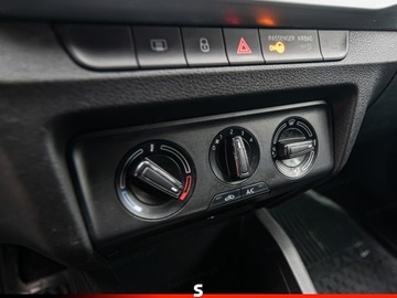 Skoda Fabia III Kombi Facelifting 1.0 TSI 95KM 2021 Od ręki - SKODA Fabia 1.0 TSI Ambition DSG Combi 95KM 2021, zdjęcie 14