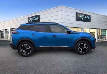 Peugeot 2008 II SUV 1.2 PureTech 130KM 2023 Peugeot 2008 PureTech 130 Allure SS EAT8 SalonPL FVat 2023 1.2 Benzyna, zdjęcie 3