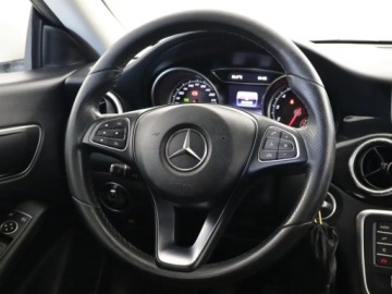 Mercedes CLA C117 Shooting Brake 1.6 200 156KM 2016 Mercedes CLA 200, Salon Polska, Skóra, Klima, zdjęcie 18