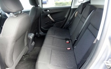 Peugeot 2008 I SUV 1.2 PureTech 82KM 2015 Peugeot 2008 1.2 82KM LEDY Klima Zero korozji Oryginalne szyby Stan BDB 1.2, zdjęcie 13