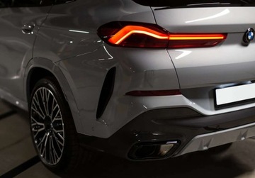 BMW X6 G06 2025 BMW X6 xDrive30d, Panorama, Pneumatyka, Hak, Pakiet Innowacji, 22 Cale 3.0, zdjęcie 9