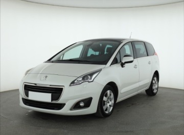 Peugeot 5008 I Minivan Facelifting 2.0 HDi 150KM 2014 Peugeot 5008 2.0 HDI, Salon Polska, Navi, Xenon, zdjęcie 1