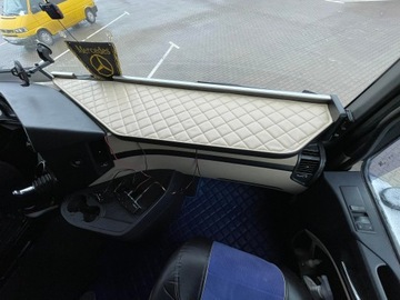 Полка кокпита для широкой кабины Mercedes Actros Mp4