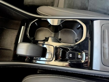 Volvo XC40 Crossover Facelifting 2.0 B3 163KM 2023 Volvo XC 40 RECHARGE nawi ful led SKÓRA panorama, zdjęcie 31