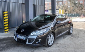 Renault Megane III Coupe 1.9 dCi 130KM 2010 Renault Megane 1,9DCi (130KM) Skory 1.9 Diesel 130KM