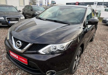 Nissan Qashqai II Crossover 1.6 dCi 130KM 2016 Nissan Qashqai panorama, kamera cofania, nawigacja 1.6 Diesel 130KM, zdjęcie 11