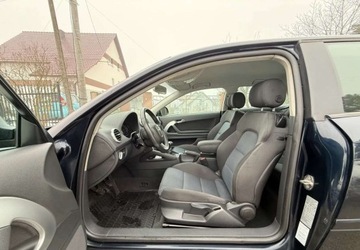 Audi A3 8P Hatchback 3d 1.6 TDI 105KM 2010 Audi A3 3-drzwiowe Audi A3 3-drzwiowe 1.6 TDI DPF Ambition 1.6 Diesel 105KM, zdjęcie 14