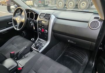 Suzuki Grand Vitara II SUV 1.9 DDiS 129KM 2007 Suzuki Grand Vitara 1.DieselZarejestrowana w Polsce 1.9 Diesel 129KM, zdjęcie 9