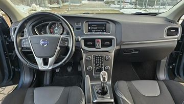 Volvo V40 II Hatchback 1.6 D2 115KM 2013 Volvo V40 1,6 HDi 115Km Ledy Skóra Digital Navi, zdjęcie 20