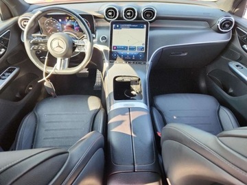 Mercedes GLC C254/X254 2024 Mercedes-Benz GLC Coupe 300 4Matic 2024 2.0l 2.0 Benzyna 255KM, zdjęcie 8