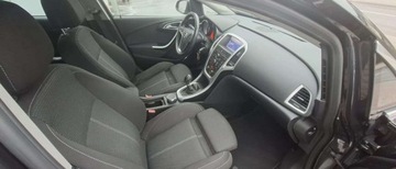 Opel Astra J Hatchback 5d 1.4 Turbo ECOTEC 140KM 2011 Opel Astra Opel Astra 1.4 Turbo Sport 1.4 Benzyna 140KM, zdjęcie 7