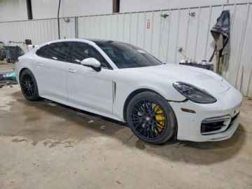 Porsche Panamera II 2021 Porsche Panamera 2021 PORSCHE PANAMERA 4.0 Benzyna 620KM, zdjęcie 3