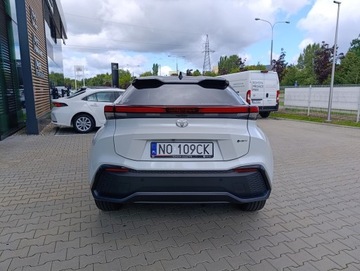 Toyota C-HR II SUV 2.0 Hybrid Dynamic Force 197KM 2024 Toyota C-HR 2.0 Hybrid Executive Toyota C-HR 2.0 H, zdjęcie 11