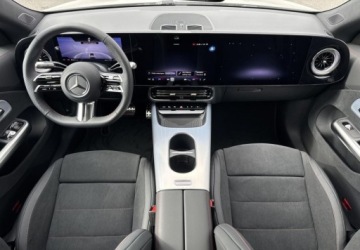 Mercedes CLA C118/X118 2026 Mercedes-Benz CLA 200 4M AMG Premium 1.5 Benzyna 163KM, zdjęcie 15