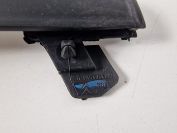 ОКОННАЯ ПОЛОСКА ПРАВАЯ C4 GRAND PICASSO I 9654064880