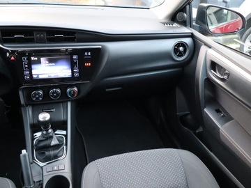 Toyota Corolla XII Sedan 1.6 Valvematic Dual VVT-i 132KM 2019 Toyota Corolla 1.6 Valvematic, Salon Polska, zdjęcie 7