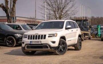 Jeep Grand Cherokee IV Terenowy Facelifting 5.7 V8 HEMI 352KM 2015 Jeep Grand Cherokee Jeep Grand Cherokee IV WK2 5.7 4X4 Limited 352KM LPG