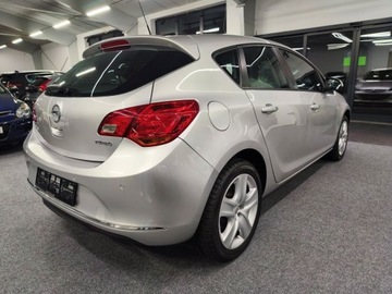 Opel Astra J GTC 1.4 Turbo ECOTEC 140KM 2013 Opel Astra J 1.4 Turbo 140 KM, zdjęcie 3