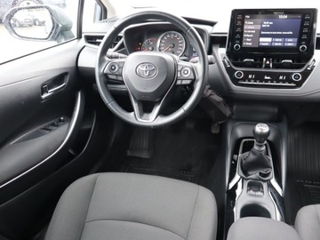 Toyota Corolla XII Sedan 1.5 VVT-i 125KM 2022 Toyota Corolla 1.5 VVT-i, Salon Polska, zdjęcie 6