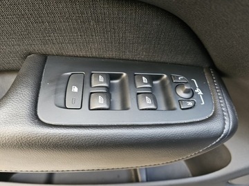 Volvo XC60 II Crossover D4 190KM 2018 Volvo XC 60 D4 AWD Momentum/190KM, zdjęcie 18