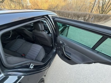 Opel Insignia I Sports Tourer 2.0 CDTI ECOTEC 160KM 2010 Opel Insignia Cosmo Sport Tour 2.0 CDTI 160KM Navi, zdjęcie 25