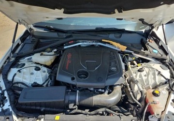 Alfa Romeo Giulia II Sedan 2.0 TBi 280KM 2017 Alfa Romeo Giulia Auta z USA - Zapytaj o wiecej ofert 2.0 Benzyna 280KM, zdjęcie 1