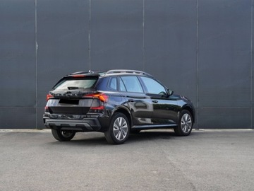 Skoda Kamiq Crossover Facelifting 1.0 TSI 115KM 2025 SKODA Kamiq Edition 130 Selection 1.0 TSI DSG Suv 115KM 2025, zdjęcie 3