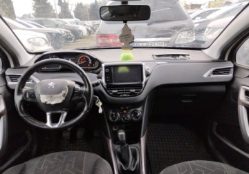 Peugeot 2008 I SUV Facelifting 1.6 BlueHDi 99KM 2016 Peugeot 2008 2016r, 1.6HDI. Uszkodzony lewy tyl. Jezdzi. 1.6 Diesel 99KM, zdjęcie 5