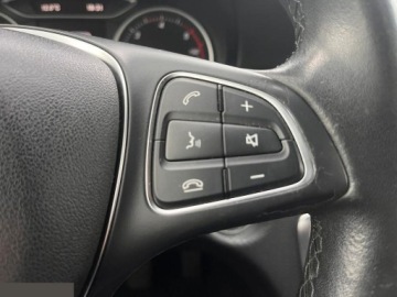 Mercedes Klasa A W176 Hatchback 5d Facelifting 180 d 109KM 2016 Mercedes A 180 CDI 1.5d 109KM 2016r, zdjęcie 25