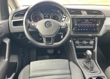 Volkswagen Touran III 1.5 TSI EVO 150KM 2020 Volkswagen Touran 1.5 TSI EVO Comfortline DSG, zdjęcie 3