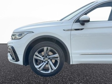 Volkswagen Tiguan Allspace SUV Facelifting 2.0 TSI 190KM 2022 Volkswagen Tiguan Allspace 2.0 TSI 190 KM 4Mot. R-Line DSG, Niski przebieg, zdjęcie 10