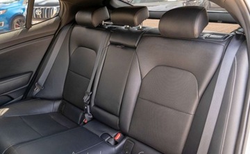 Kia Stinger Liftback 3.3 T-GDi 366KM 2018 Kia Stinger Kia Stinger 3.3T - GDI V6 GT AWD 3.3 Benzyna 366KM, zdjęcie 21