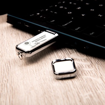 USB-накопитель 64 ГБ сувенир Первое Святое Причастие ГРАВЕР