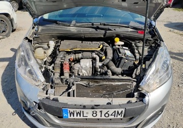 Peugeot 208 I Hatchback 5d Facelifting 1.6 BlueHDi 75KM 2017 Peugeot 208 2017r, Salonowy. 1.6 HDI. Uszkodzony przod. Jezdzi. 1.6 75KM, zdjęcie 4