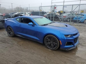 Chevrolet Camaro VI 2017 Chevrolet Camaro 2017, 6.2L, ZL1, porysowany lakier, zdjęcie 3