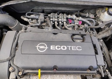 Opel Astra J Sedan 1.6 Twinport ECOTEC 115KM 2016 Opel Astra 2016r, Salonowa. 1.6 LPG. Uszkodzony prawy bok. Jezdzi. 1.6, zdjęcie 18