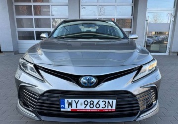Toyota Camry IX Sedan 2.5 Hybrid Dynamic Force 218KM 2021 Toyota Camry salon Polska, FV-VAT 23, serwis ASO, Gwarancja 2.5 Hybryda, zdjęcie 1