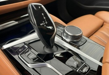 BMW Seria 5 G30-G31 Limuzyna Facelifting 2.0 530i 252KM 2022 BMW Seria 5 xDrive Automat Brazowa Skora Navi Ambiente Kamera FV23, zdjęcie 23