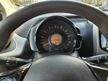 Citroen C1 II Hatchback 5d 1.2 PureTech 82KM 2017 Citroen C1 1,2 benzyna 82KM, zdjęcie 10