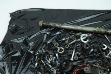 SUZUKI GSF 650 S BANDIT 05-06 БОЛТЫ ВИНТЫ