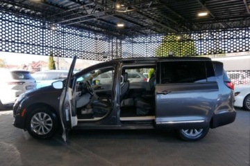 Chrysler Pacifica II 3.6 V6 291KM 2018 Chrysler Pacifica 3.6L V6 291KM StowN Go Kamera MenuPL Keyless BlindSpot, zdjęcie 5
