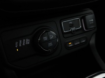Jeep Renegade SUV Plug-In Seria 2/3 1.3 Turbo 4xe PHEV 190KM 2021 Jeep Renegade FV23 phev full led automat navi pdc, zdjęcie 26