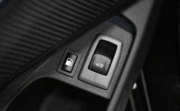 BMW Seria 3 G20-G21 Touring 2.0 330e 292KM 2024 BMW Seria 3 vat 23 M Sport Hak HiFi Shadow Line Podgrzewana kierownica, zdjęcie 7