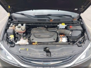 Chrysler Pacifica II 2018 Chrysler Pacifica 2018 CHRYSLER PACIFICA HYBRID TOURING L 3.6 260KM, zdjęcie 9